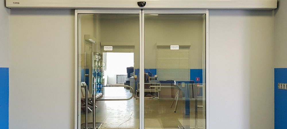 FULL-GLASS AUTOMATIC SLIDING DOOR